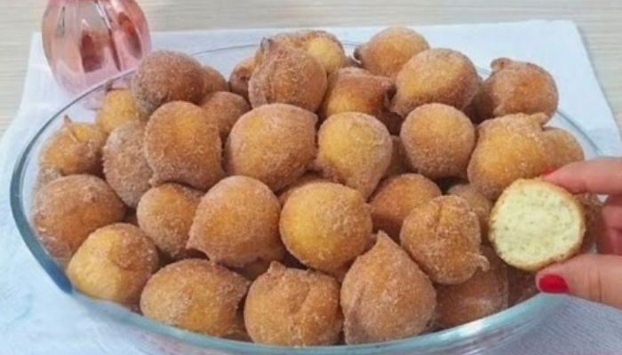 Como fazer Bolinho de Chuva com ingredientes simples