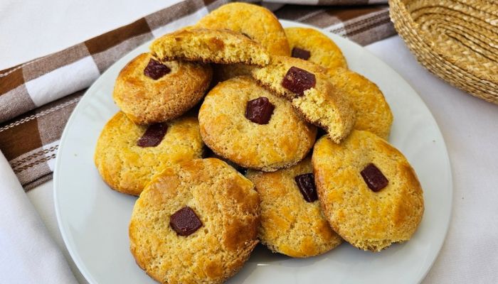 Como fazer Broa de fubá de goiabada fica crocante e deliciosa