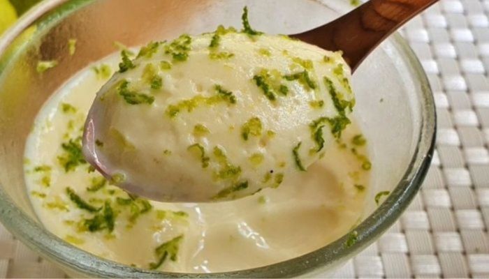 Mousse de limão fit com apenas 4 ingredientes e sem açúcar