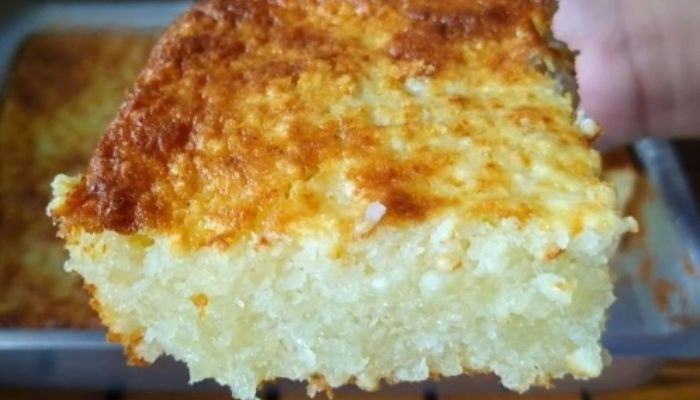 Bolo de tapioca granulada o sabor desse bolo é divino