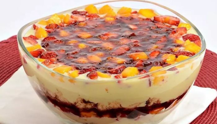 Pavê especial de frutas, além de lindo é delicioso todos amam