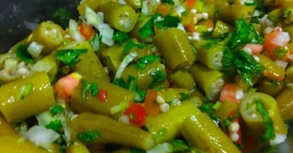 Salada de quiabo fácil de fazer e muita deliciosa