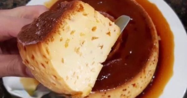 Sobremesa de apenas 3 ingredientes Pudim de buraquinhos