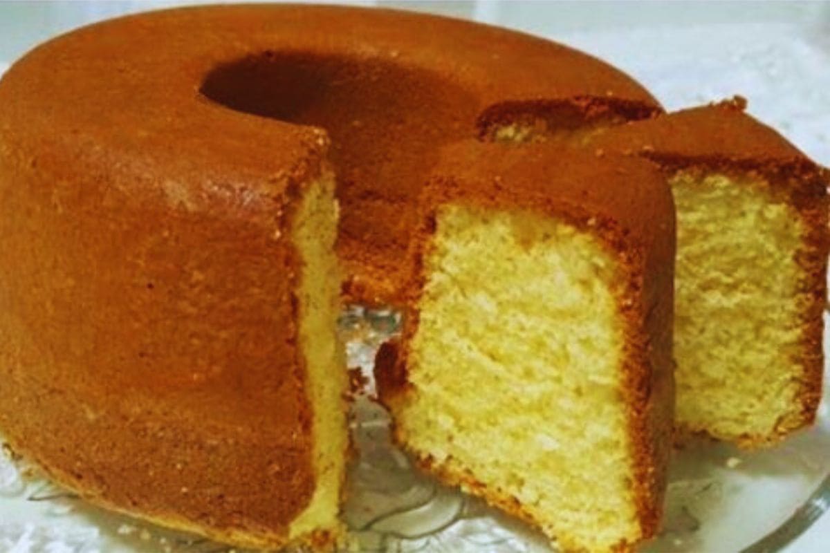 Bolo de Leite Ninho simples delicioso e bem fácil de fazer