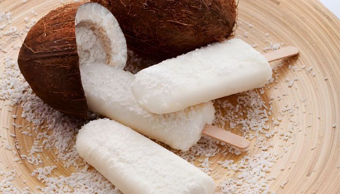 Picolé cremoso de coco caseiro a Criançada adora essa receita