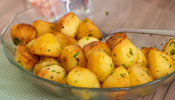 Batata sauté saborosa e nutritiva, combina com qualquer refeição