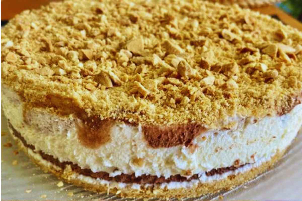 Torta de Bolacha Maria com Creme de Leite! Doce Irresistível