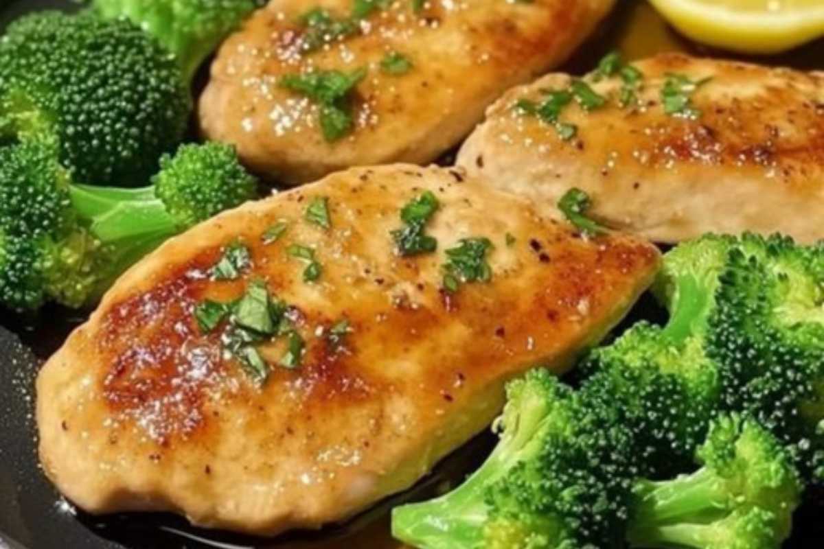 Frango com Limão e Alho com Brócolis! Refeição muito Saborosa
