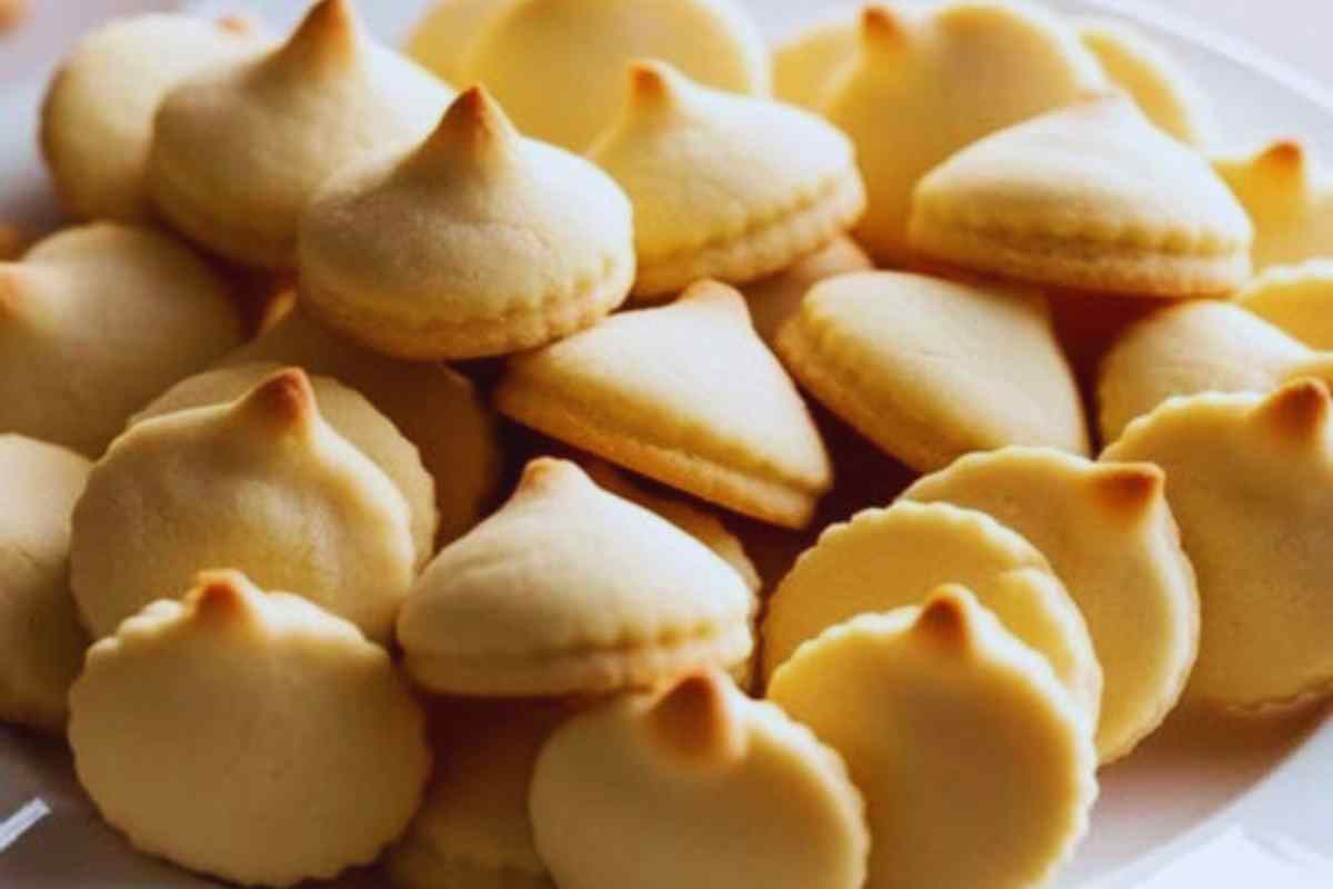 Biscoitos Peitos de Freira! Encanta Gerações