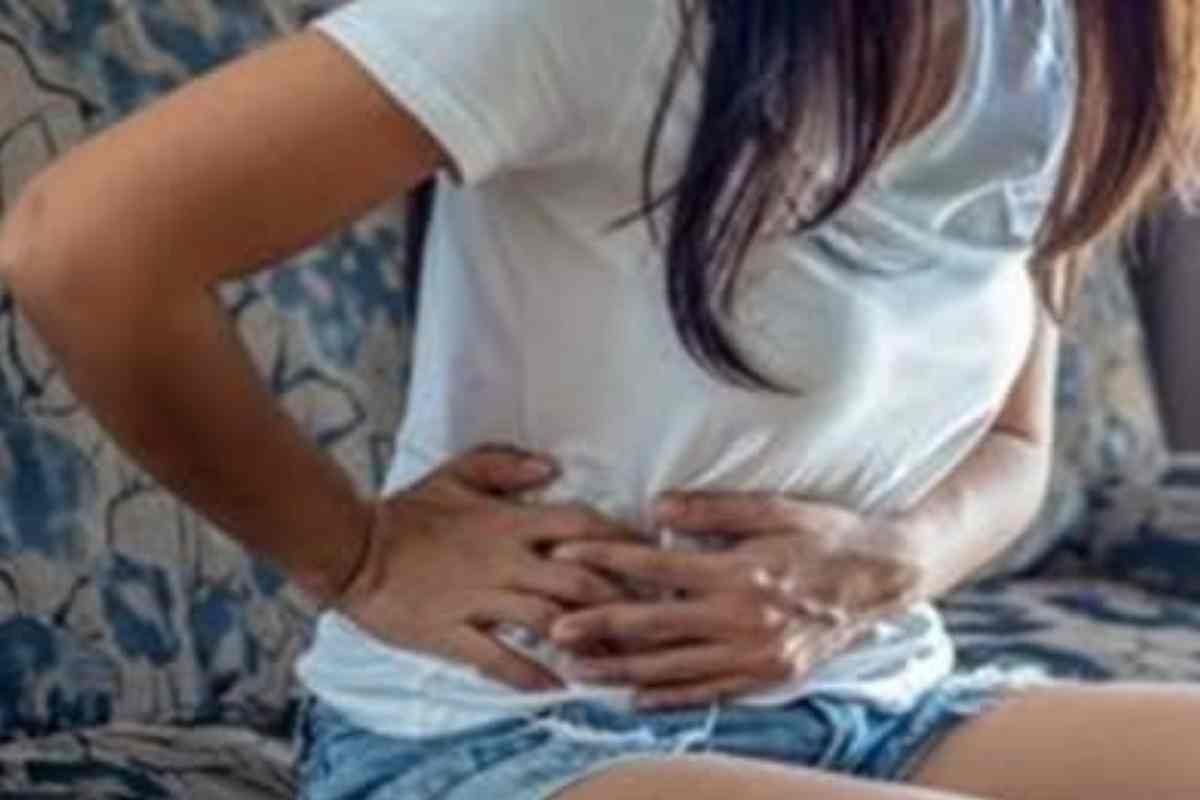 7 doenças que começam com dor no lado esquerdo da barriga